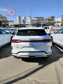 بی وای دی سۆنگ پڵەس